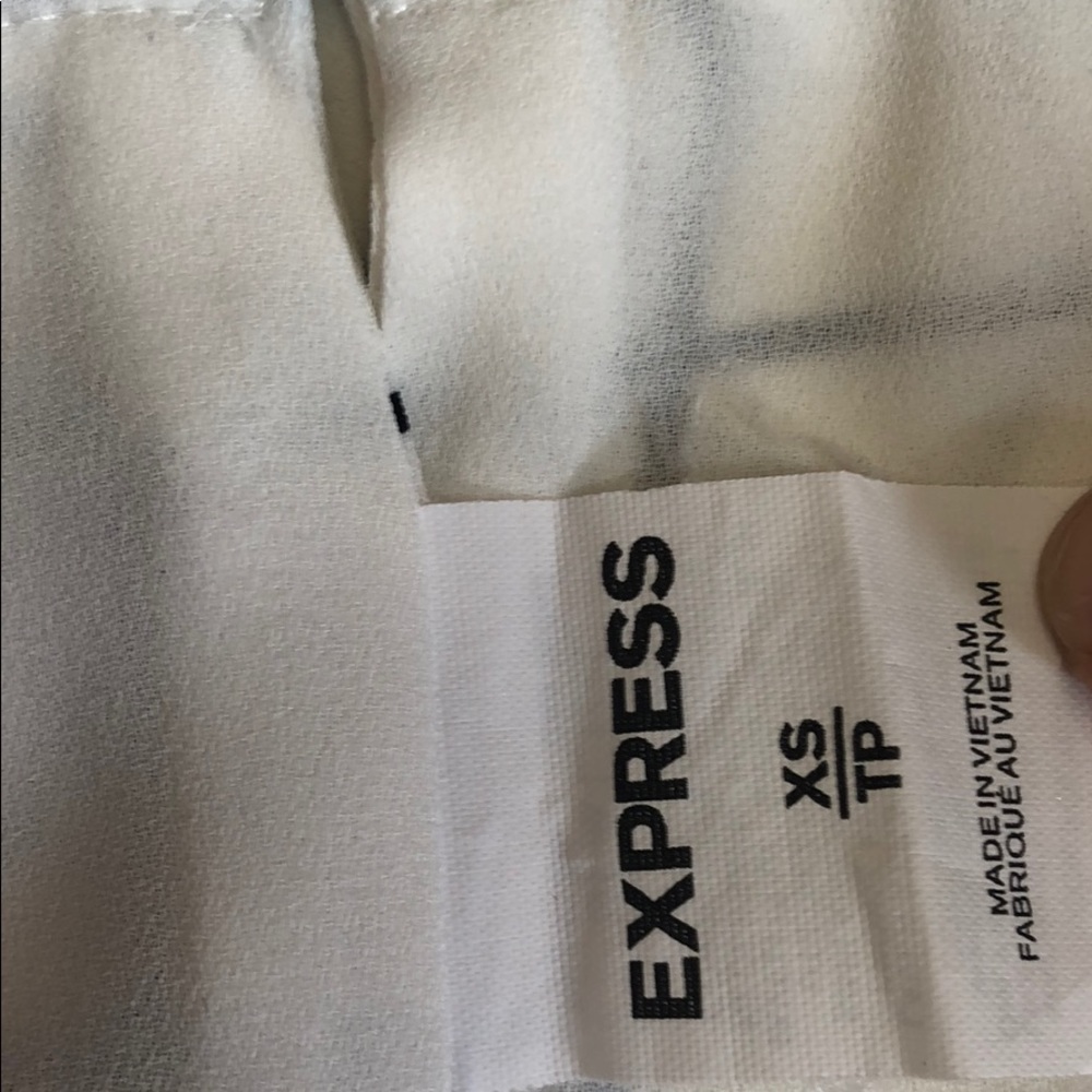Express Top - Picture 3 of 3